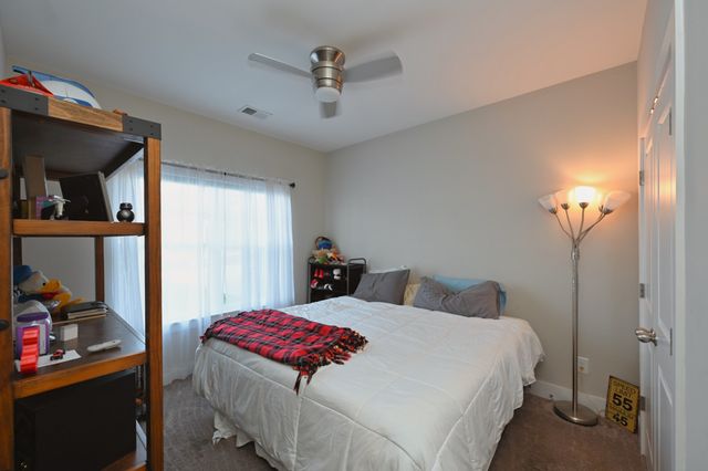 1144 Lock 4 Rd Unit J2, Gallatin, TN 37066