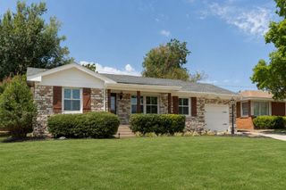 10013 Ridgeview Drive, Oklahoma City, OK 73120