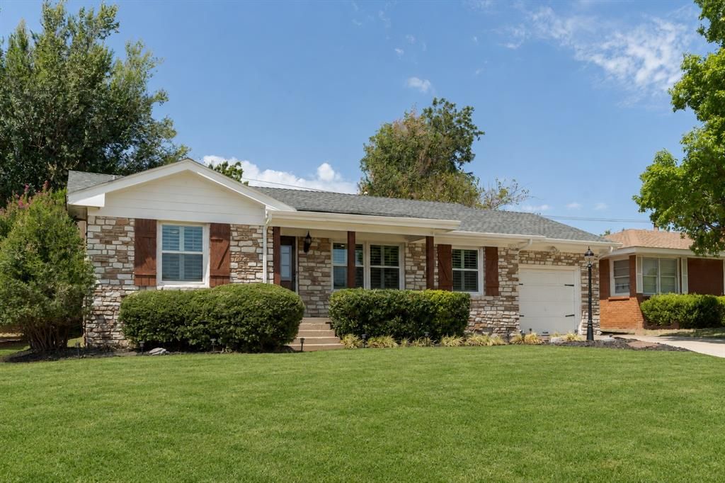 10013 Ridgeview Drive, Oklahoma City, OK 73120