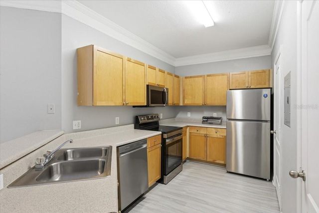 19921 VILLA RIDGE DRIVE 203, Orlando, FL 32821