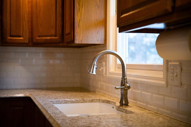 716 SUNSET DRIVE, Marinette, WI 54143