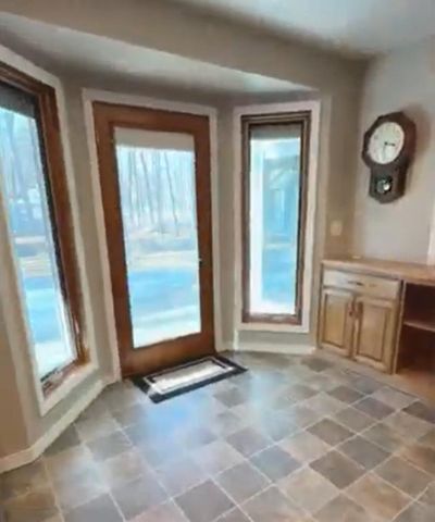 716 SUNSET DRIVE, Marinette, WI 54143