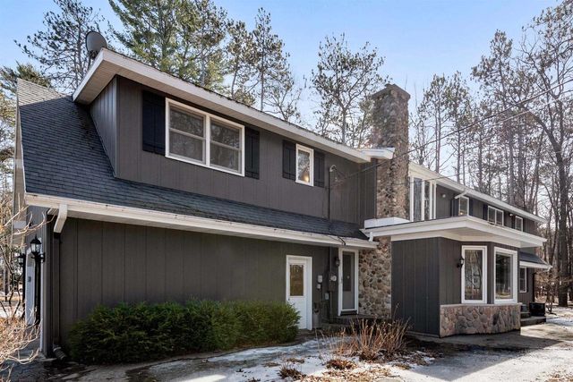 716 SUNSET DRIVE, Marinette, WI 54143