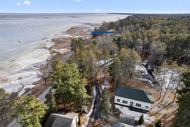 716 SUNSET DRIVE, Marinette, WI 54143