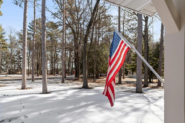 716 SUNSET DRIVE, Marinette, WI 54143