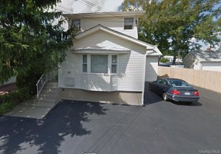 27 Willoughby Place 2, West Islip, NY 11795