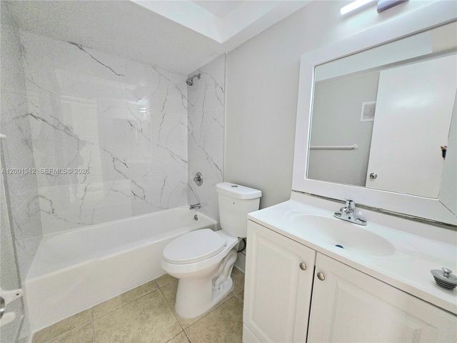 335 SW 20th Street 9, Fort Lauderdale, FL 33315