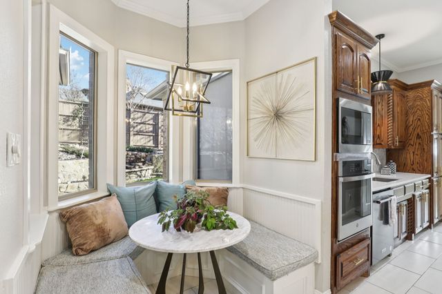 7000 Mossycup Lane, North Richland Hills, TX 76182