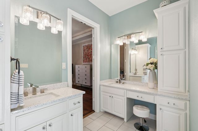 7000 Mossycup Lane, North Richland Hills, TX 76182