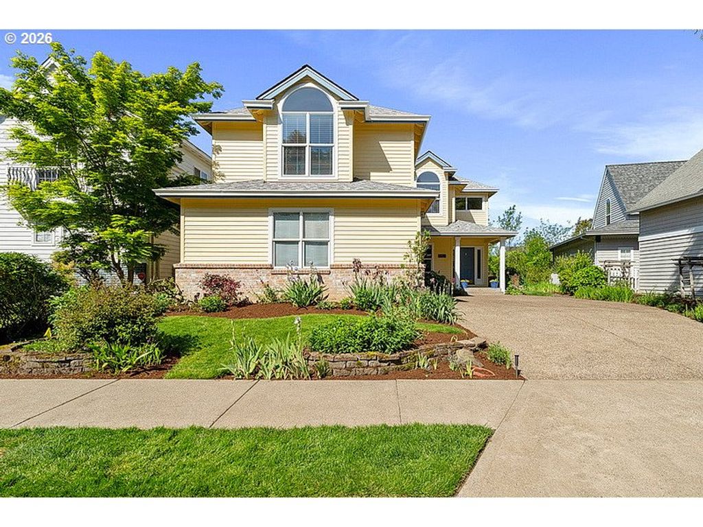 22106 Ne PARK Ln, Fairview, OR 97024