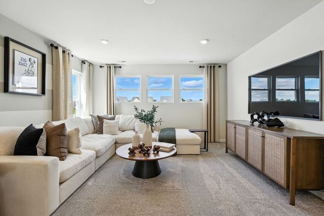 142 Daltrey Drive, Oswego, IL 60543