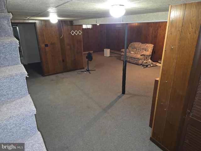 320 HEDRICK AVE, Martinsburg, WV 25405