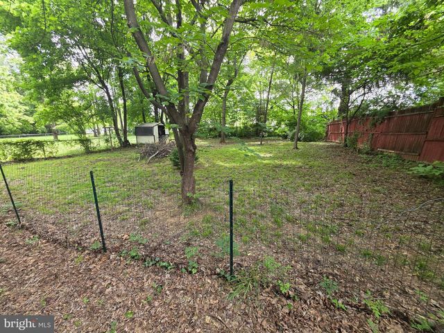 320 HEDRICK AVE, Martinsburg, WV 25405
