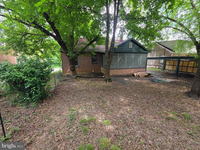 320 HEDRICK AVE, Martinsburg, WV 25405