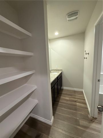 7709 Iron Man Dr, Corpus Christi, TX 78414