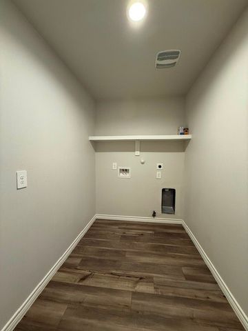 7709 Iron Man Dr, Corpus Christi, TX 78414
