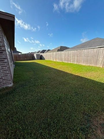 7709 Iron Man Dr, Corpus Christi, TX 78414