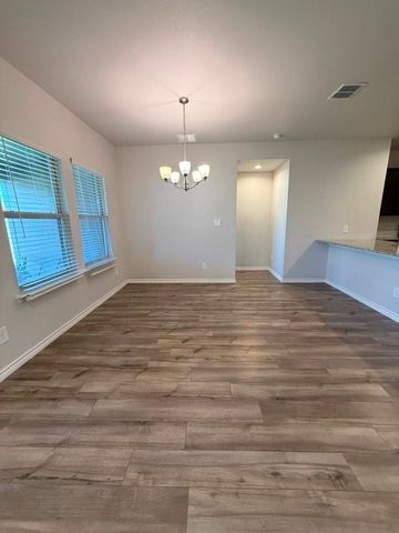 7709 Iron Man Dr, Corpus Christi, TX 78414