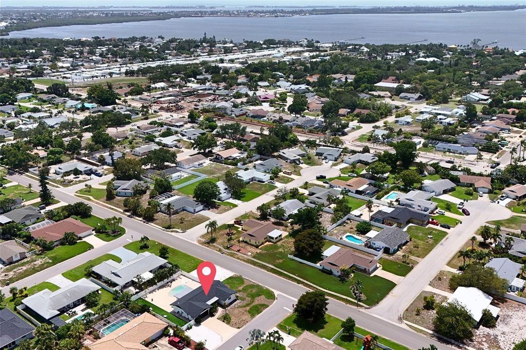 7221 15TH AVENUE DRIVE W, BRADENTON, FL 34209 — photo 2