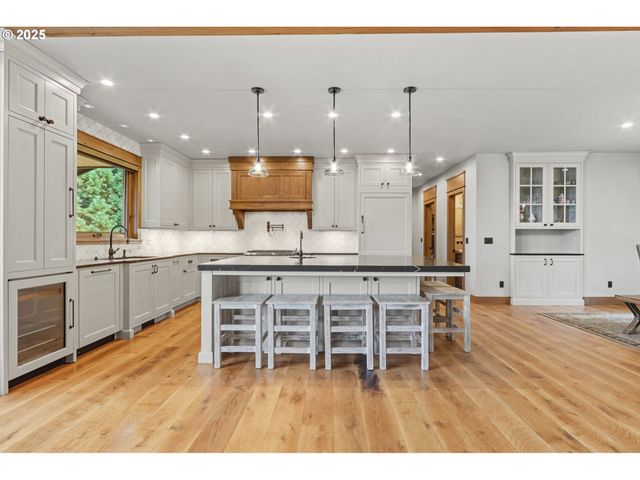 22001 Nw SELLERS Rd, Banks, OR 97106