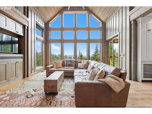 22001 Nw SELLERS Rd, Banks, OR 97106