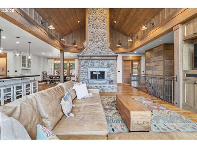 22001 Nw SELLERS Rd, Banks, OR 97106