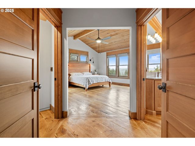 22001 Nw SELLERS Rd, Banks, OR 97106