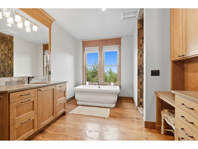 22001 Nw SELLERS Rd, Banks, OR 97106