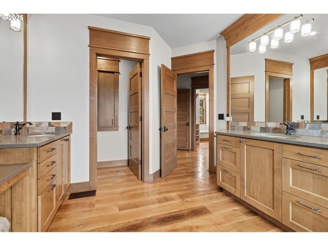 22001 Nw SELLERS Rd, Banks, OR 97106