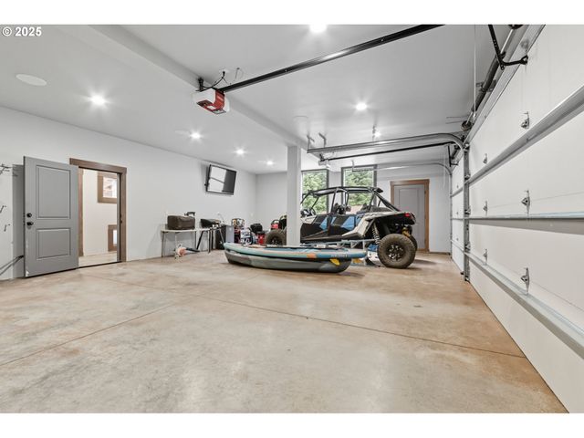 22001 Nw SELLERS Rd, Banks, OR 97106