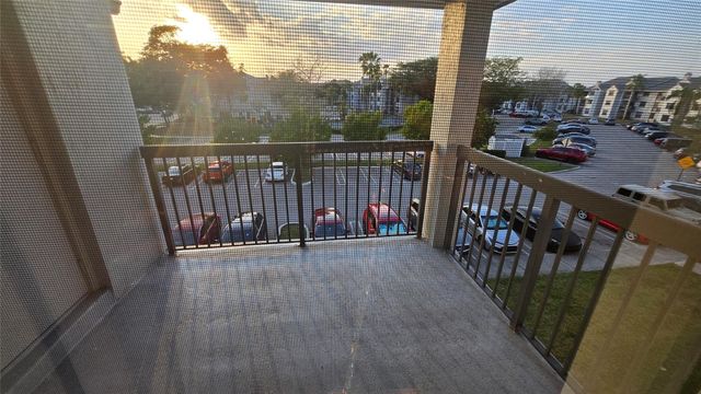 11205 W Atlantic Boulevard 305, Coral Springs, FL 33071