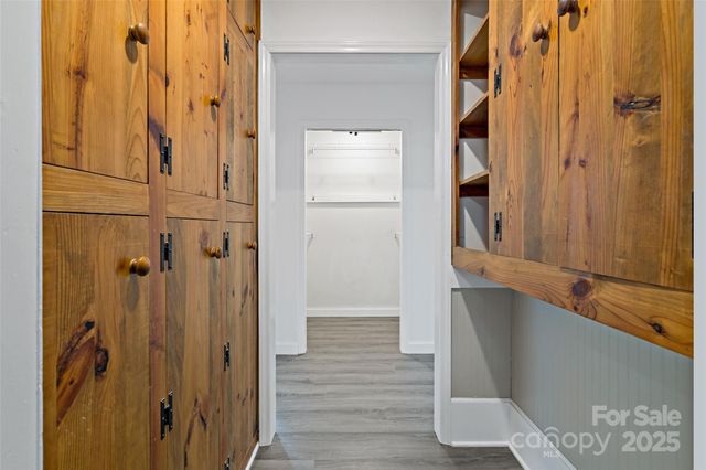 2526 Hankins Road, Marion, NC 28752