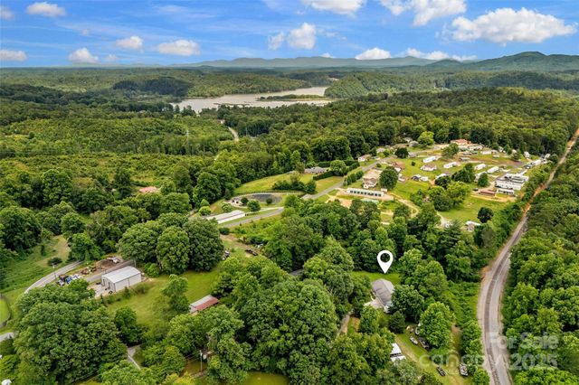 2526 Hankins Road, Marion, NC 28752