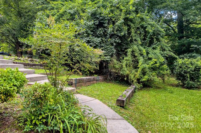 2526 Hankins Road, Marion, NC 28752