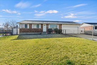 5025 W MOON FLOWER CIR, Kearns, UT 84118