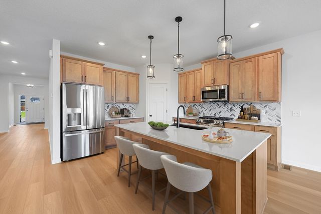 8018 Walnut Lane, Corcoran, MN 55340