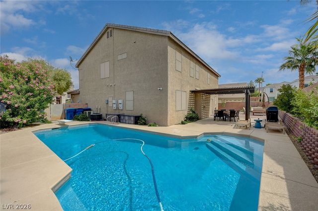 241 Living Springs Place, Henderson, NV 89012