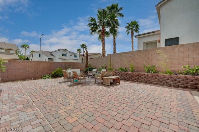 241 Living Springs Place, Henderson, NV 89012