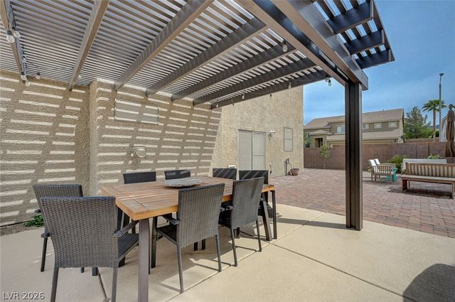 241 Living Springs Place, Henderson, NV 89012