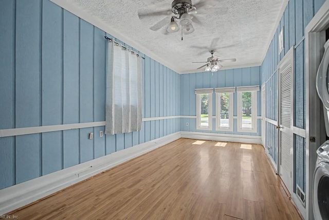 106 Crandol DR, Yorktown, VA 23693