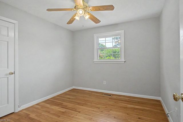 106 Crandol DR, Yorktown, VA 23693