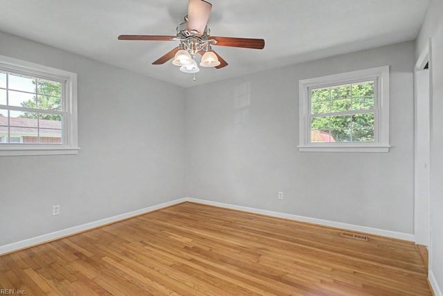 106 Crandol DR, Yorktown, VA 23693