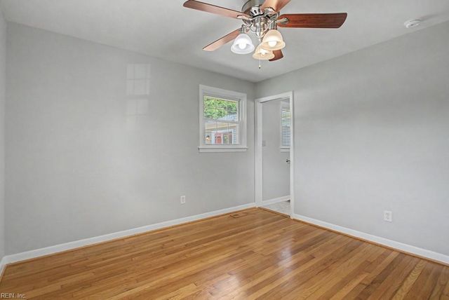 106 Crandol DR, Yorktown, VA 23693