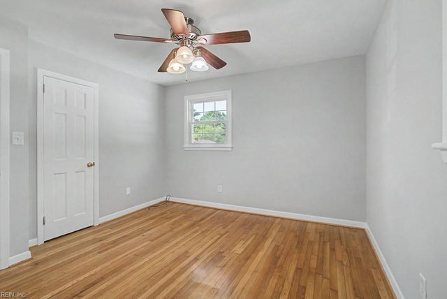 106 Crandol DR, Yorktown, VA 23693