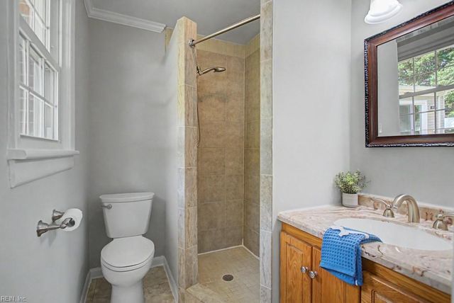 106 Crandol DR, Yorktown, VA 23693