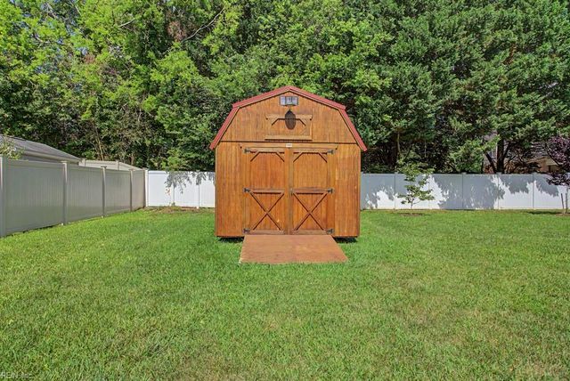 106 Crandol DR, Yorktown, VA 23693
