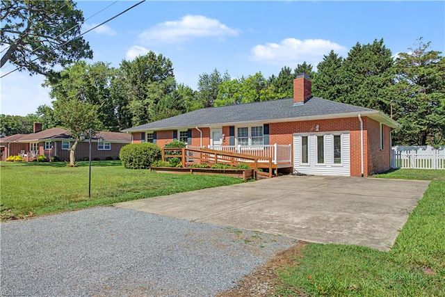 106 Crandol DR, Yorktown, VA 23693