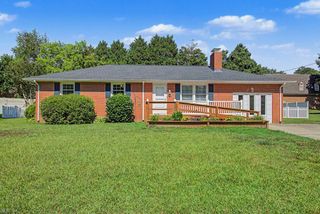 106 Crandol DR, Yorktown, VA 23693