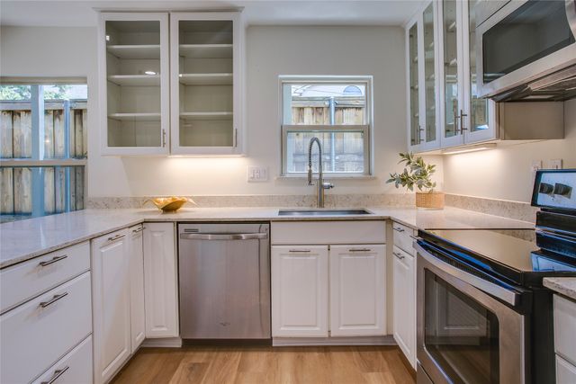 3307 San Jacinto Street, Dallas, TX 75204