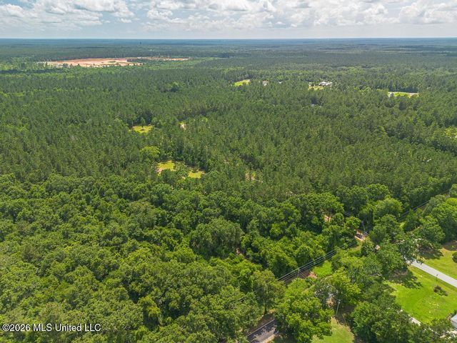 Blackwell Farm Road, Saucier, MS 39574